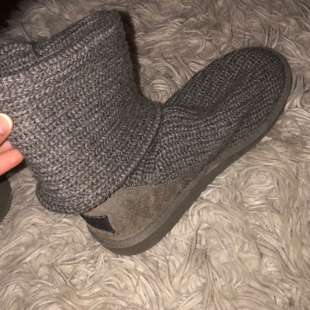 Grey Uggs
